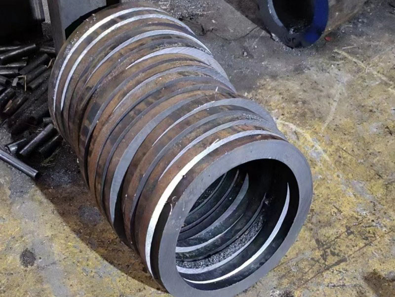 巴楚30CrMo无缝钢管切割
